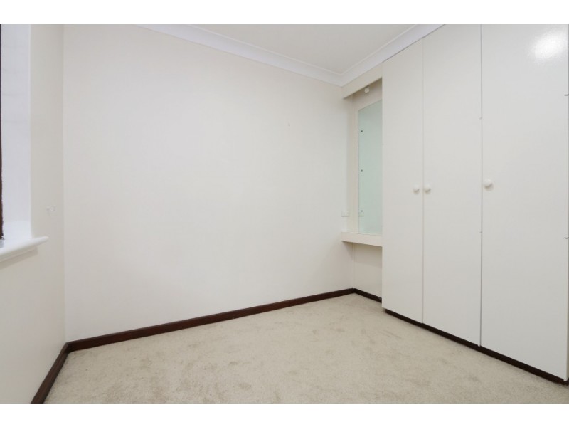 2/34 Henley Street, Como WA 6152