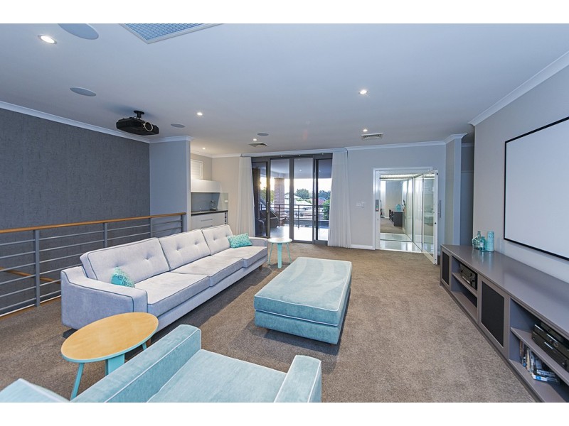 115A WESTMINSTER STREET, East Victoria Park WA 6101