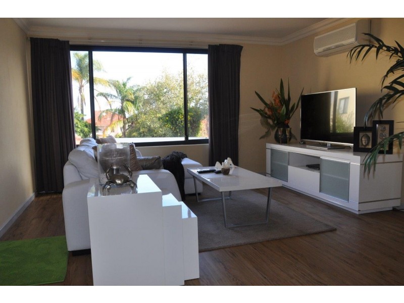 5/191 Coode Street, Como WA 6152