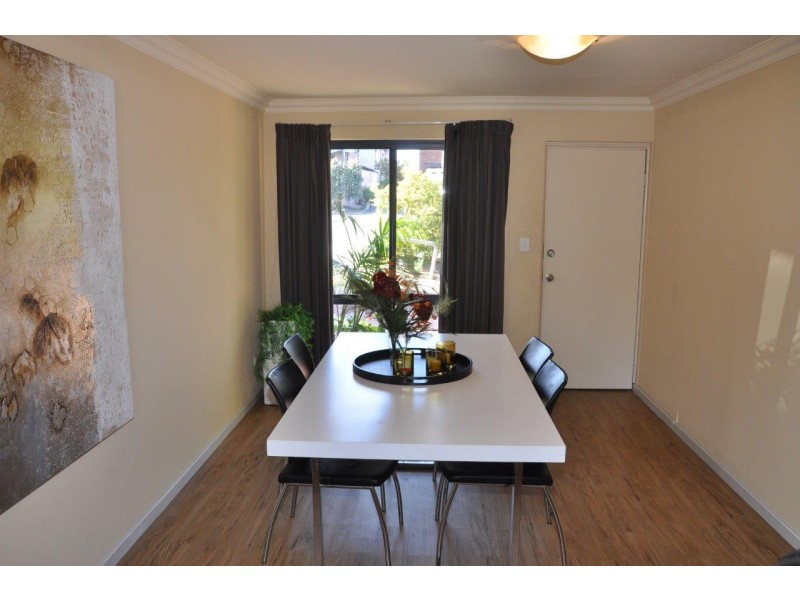 5/191 Coode Street, Como WA 6152