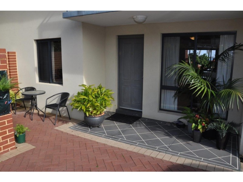 5/191 Coode Street, Como WA 6152