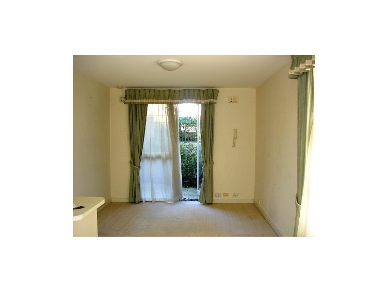 1/24 Onslow Street, South Perth WA 6151