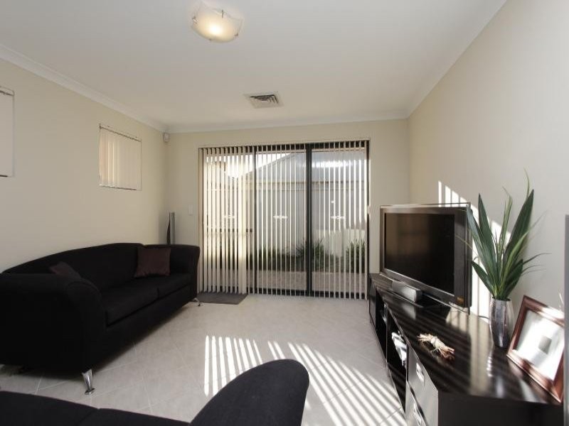 19 Fielder Court, Kardinya WA 6163