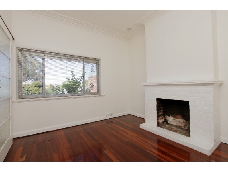 28 Coombe Street, Bayswater WA 6053