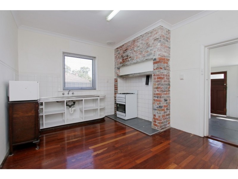 28 Coombe Street, Bayswater WA 6053