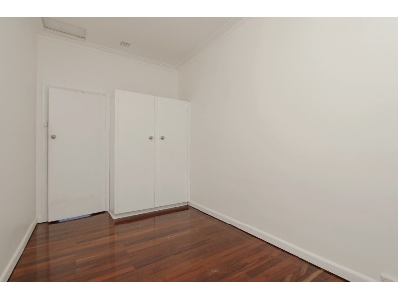 28 Coombe Street, Bayswater WA 6053