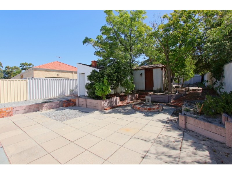 28 Coombe Street, Bayswater WA 6053