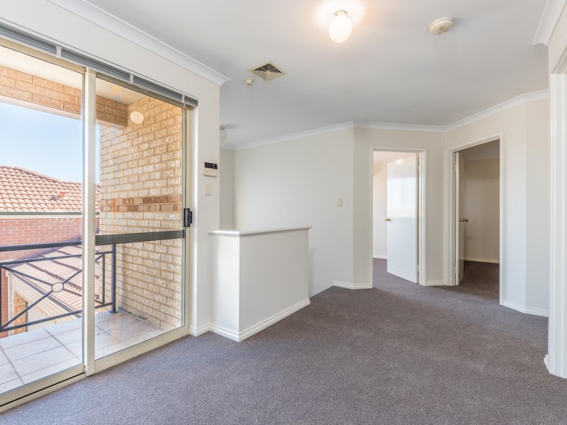 8/20 Harvey Road, Burswood WA 6100
