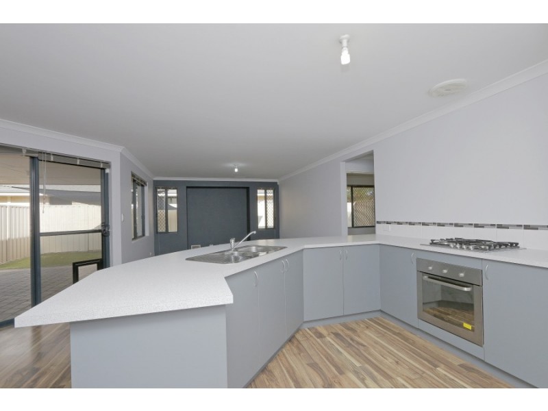 151 Hamilton Street, Queens Park WA 6107