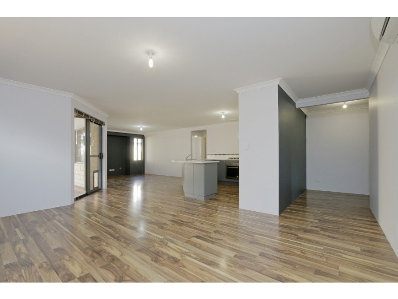 151 Hamilton Street, Queens Park WA 6107