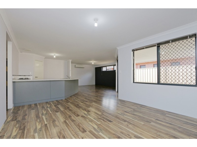 151 Hamilton Street, Queens Park WA 6107