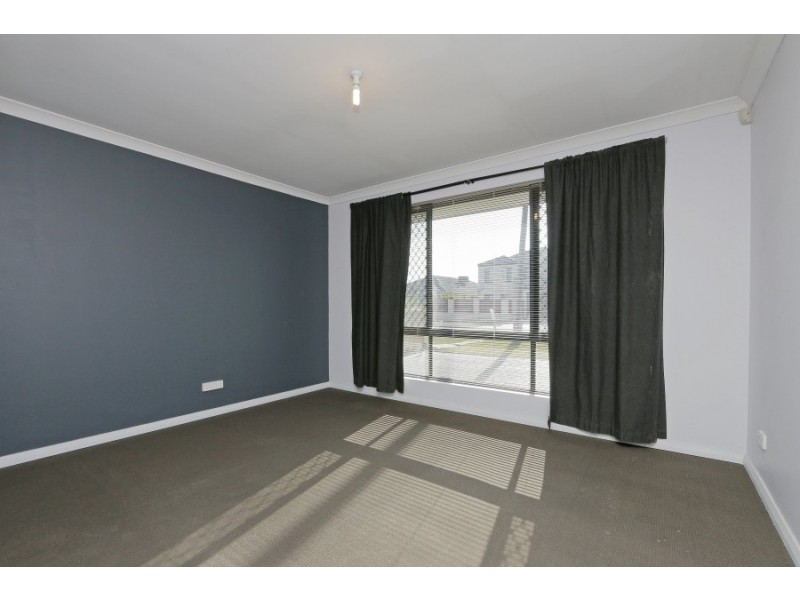 151 Hamilton Street, Queens Park WA 6107