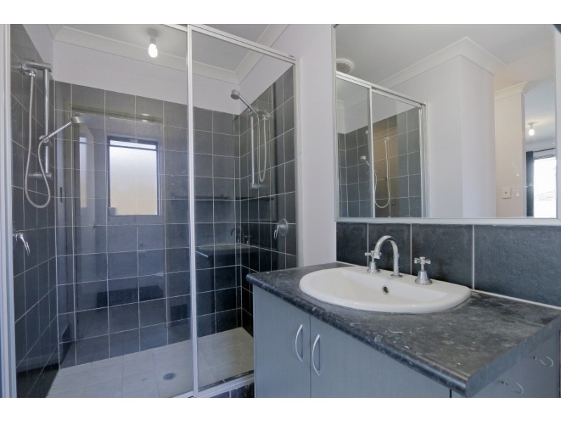 151 Hamilton Street, Queens Park WA 6107