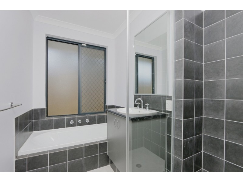 151 Hamilton Street, Queens Park WA 6107