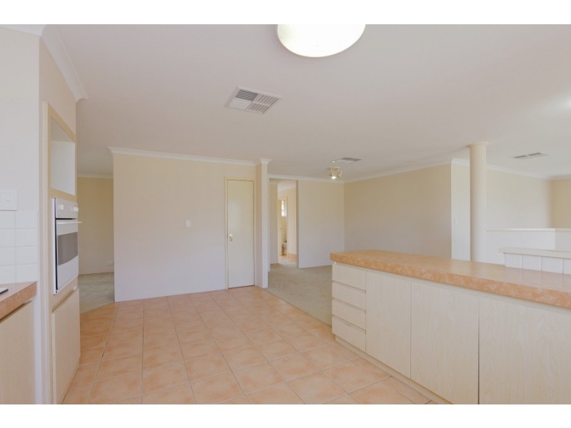 23 Courtland Crescent, Redcliffe WA 6104