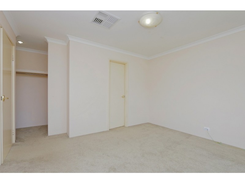 23 Courtland Crescent, Redcliffe WA 6104