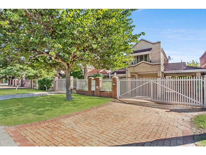 25 Armagh Street, Victoria Park WA 6100