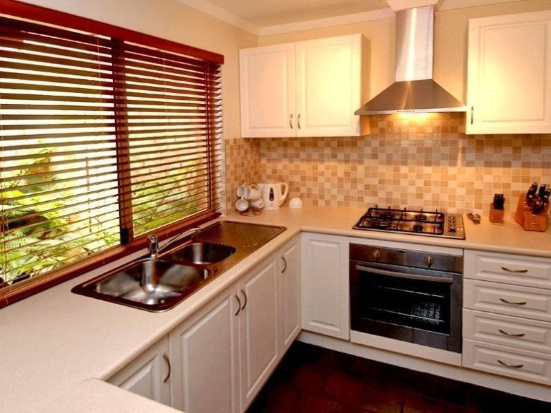 13B Lawrence Street, Como WA 6152