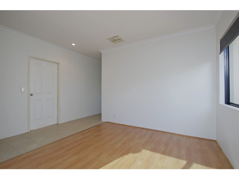 8A Corona Crescent, Cannington WA 6107