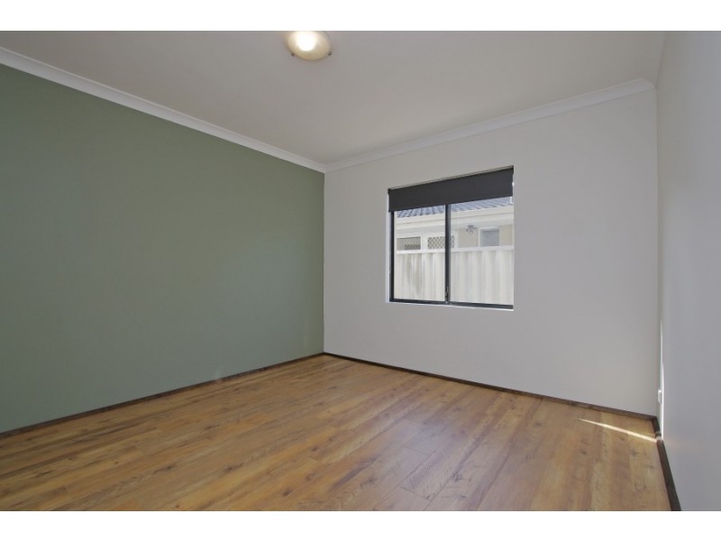 8A Corona Crescent, Cannington WA 6107