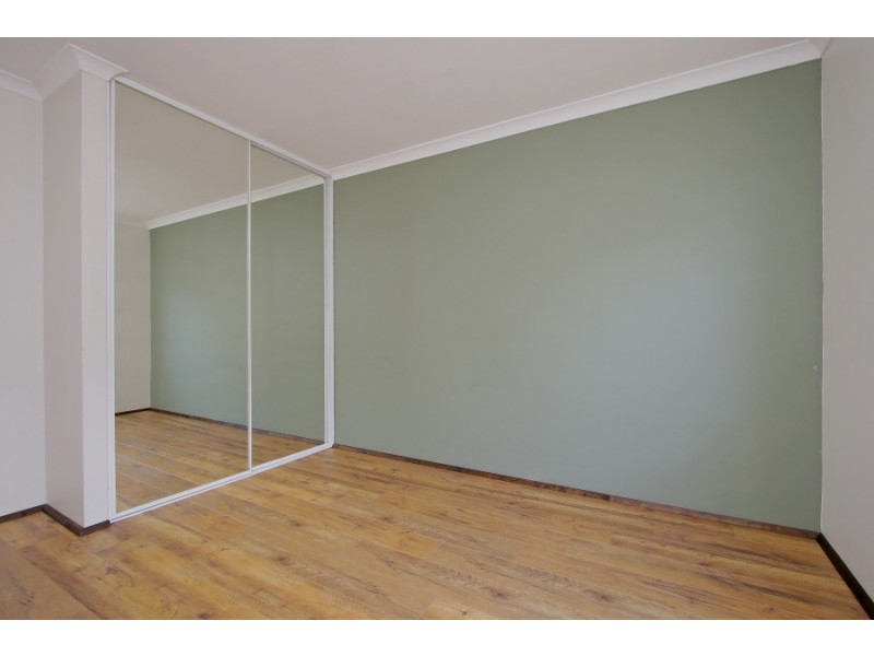 8A Corona Crescent, Cannington WA 6107