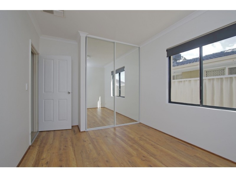 8A Corona Crescent, Cannington WA 6107