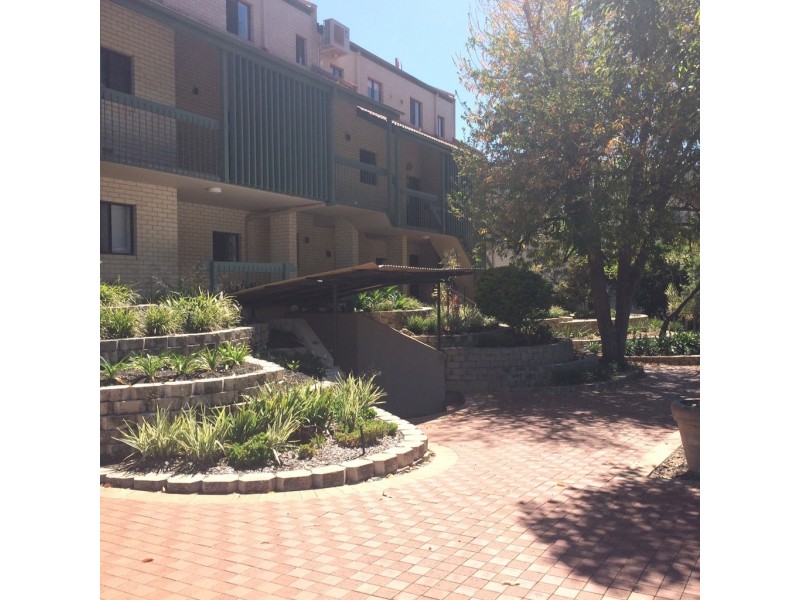 9/172 Mill Point Road, South Perth WA 6151