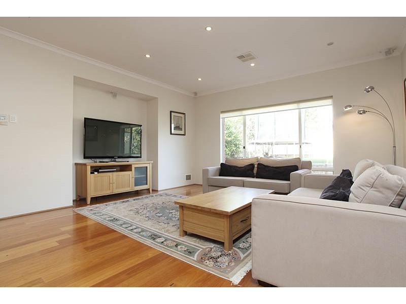 43 Gwenyfred Road, Kensington WA 6151