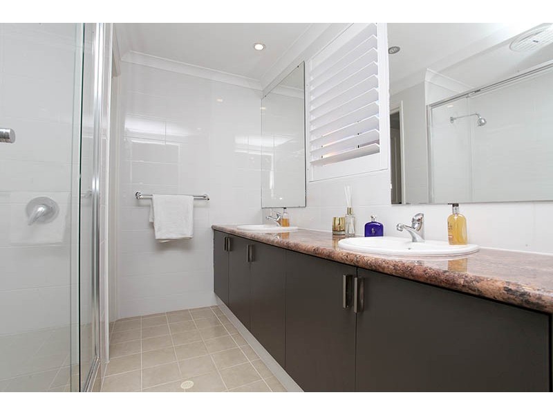 43 Gwenyfred Road, Kensington WA 6151