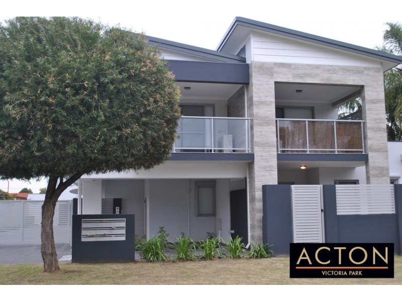 8/4 Hendra Street, Cloverdale WA 6105