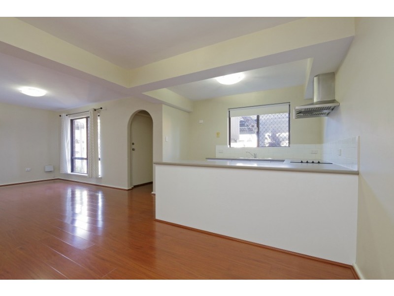 3/8 Gwenyfred Road, Kensington WA 6151