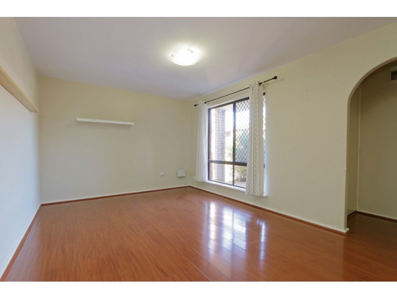 3/8 Gwenyfred Road, Kensington WA 6151