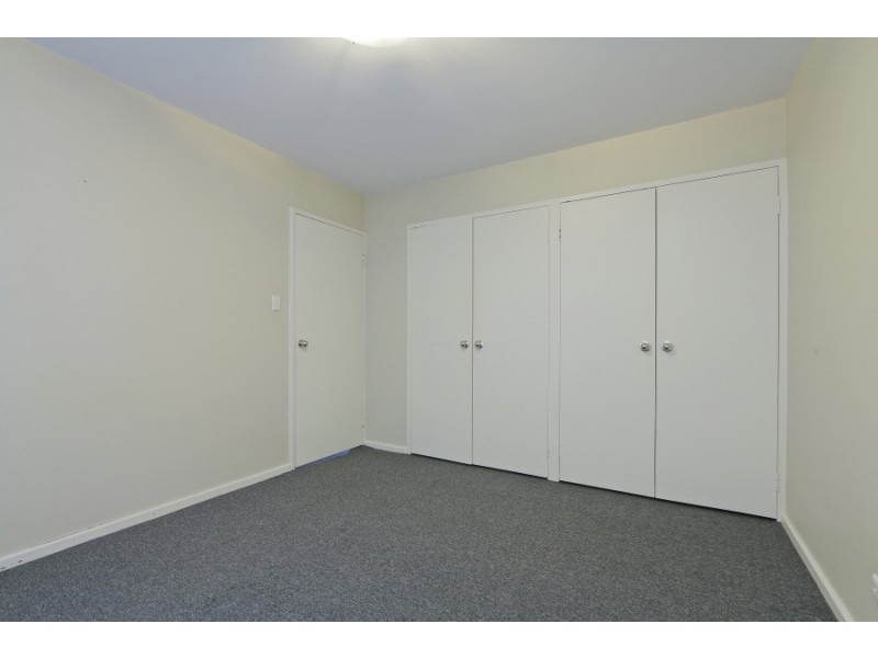 3/8 Gwenyfred Road, Kensington WA 6151