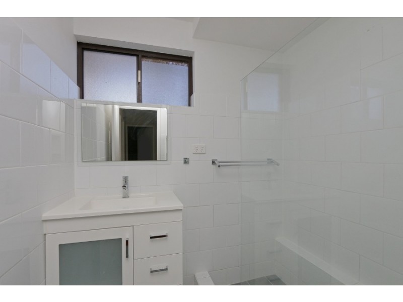 3/8 Gwenyfred Road, Kensington WA 6151