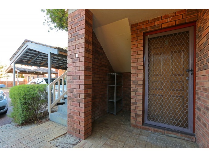 3/8 Gwenyfred Road, Kensington WA 6151