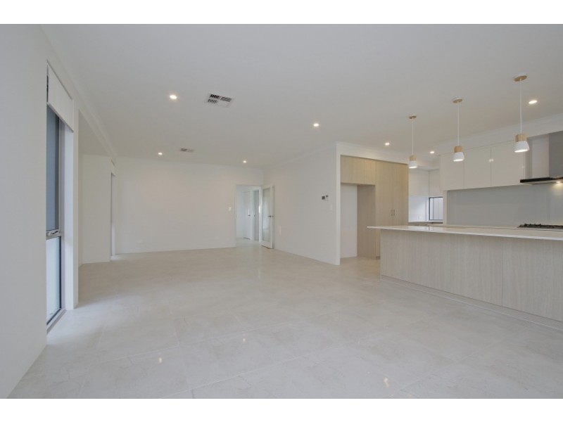 29B Bickley Crescent, Manning WA 6152