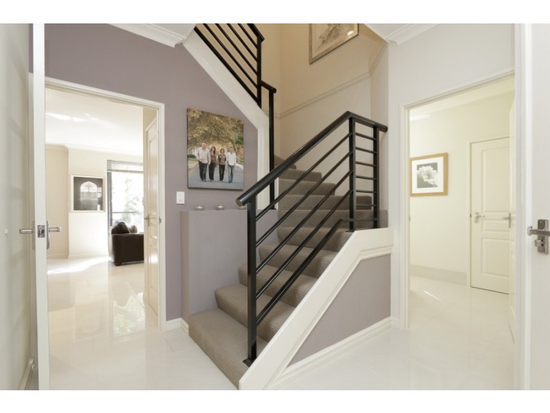 89 McDonald Street, Como WA 6152