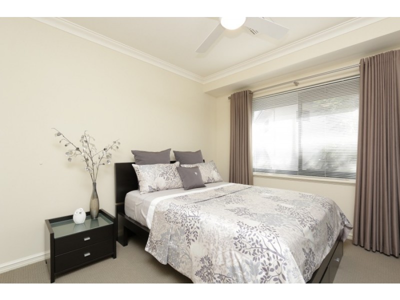 89 McDonald Street, Como WA 6152