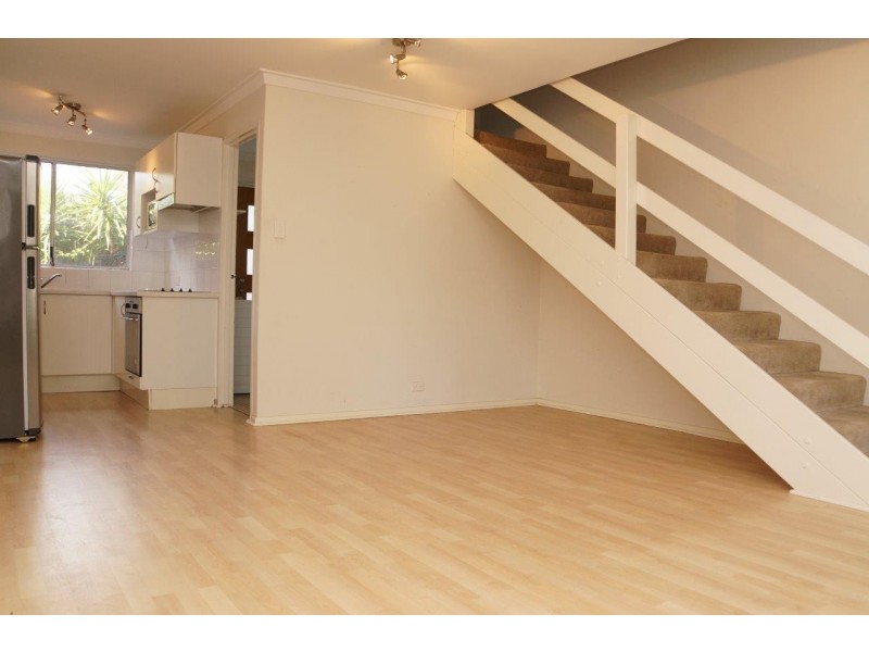 12/10 Oxford Street, Maylands WA 6051