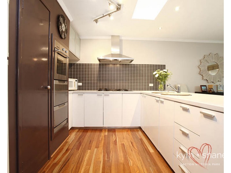 2/17 Eleanor Street, Como WA 6152