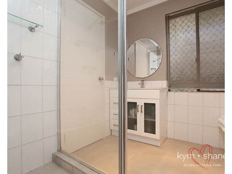 2/17 Eleanor Street, Como WA 6152