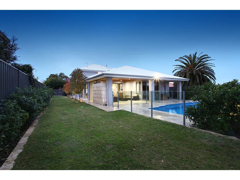 21 Nottingham Street, East Victoria Park WA 6101