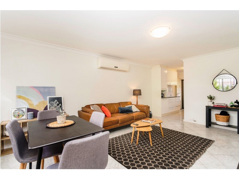 2/76 Virgil Avenue, Yokine WA 6060