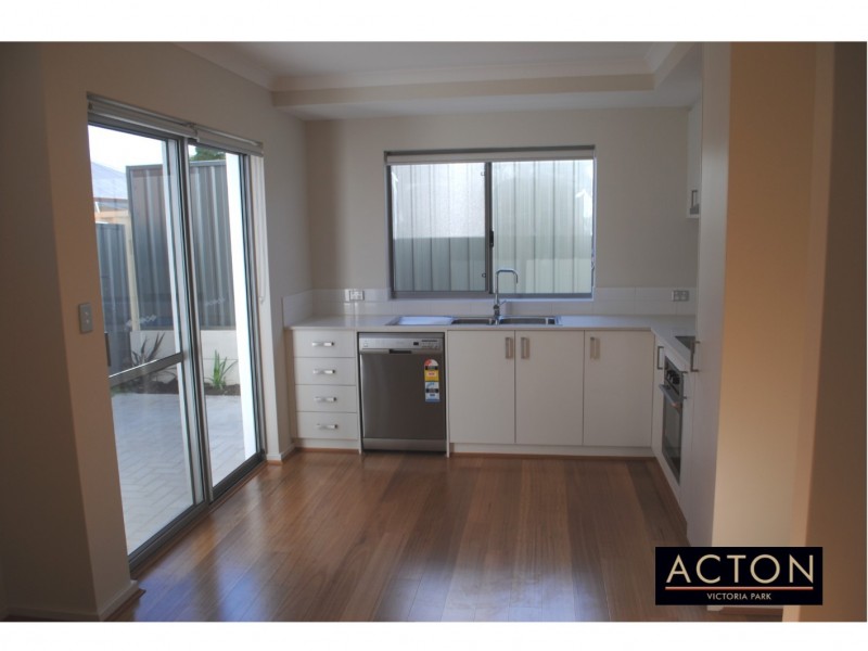 8/139 Fitzroy Road, Rivervale WA 6103