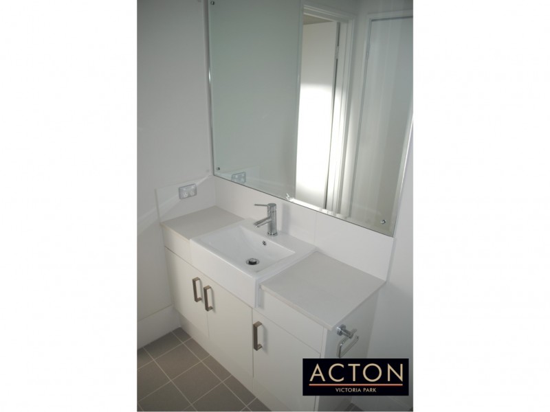 8/139 Fitzroy Road, Rivervale WA 6103