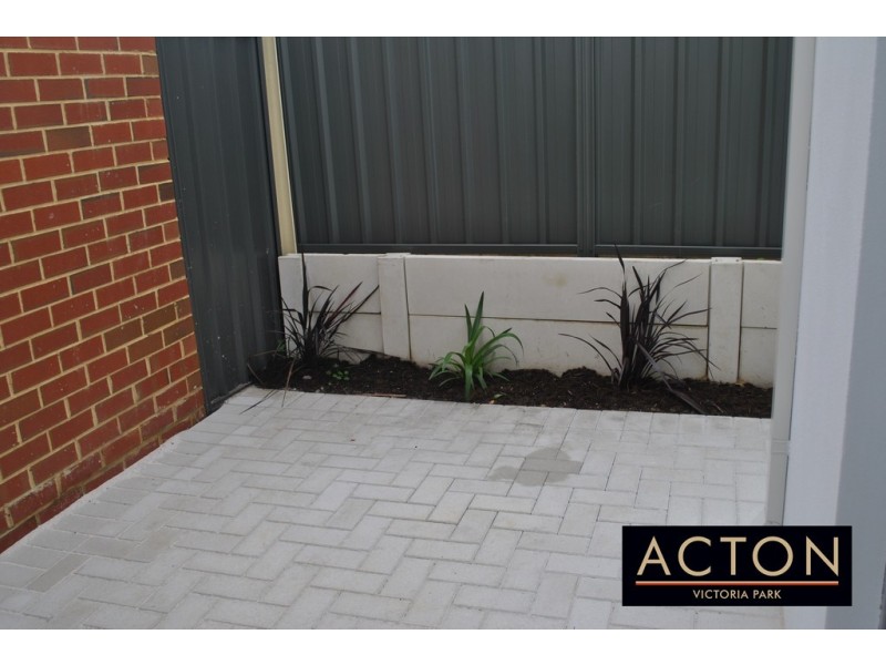 8/139 Fitzroy Road, Rivervale WA 6103