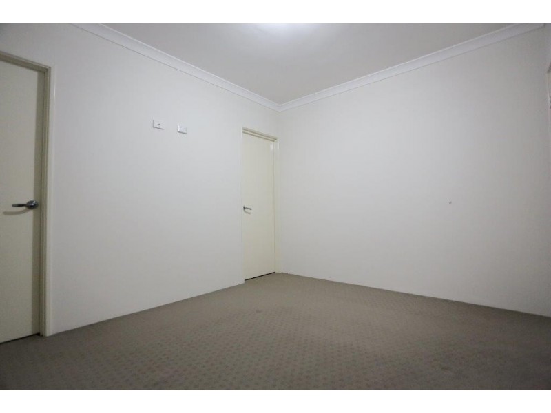 2/13 Wilson Street, Bassendean WA 6054