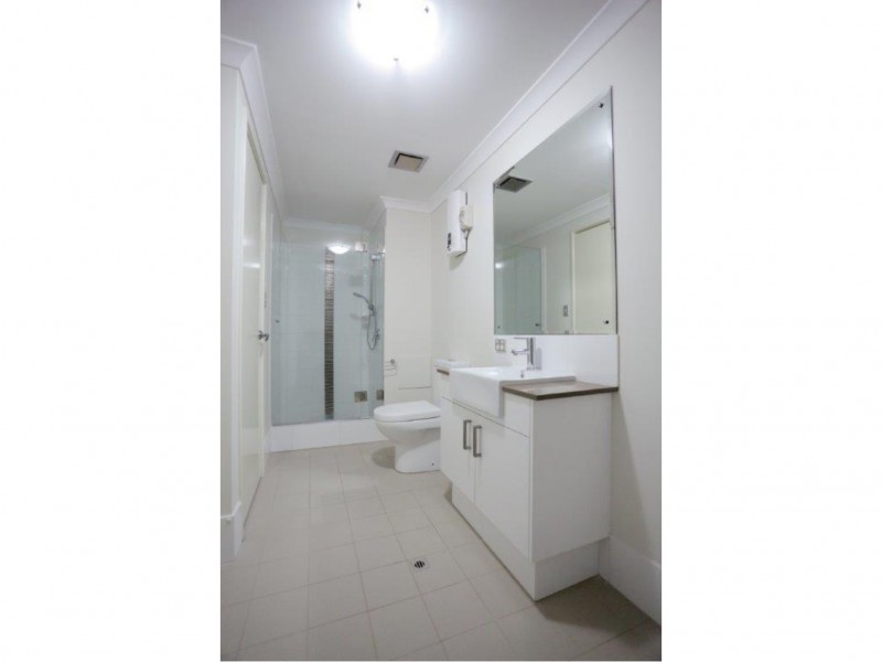 2/13 Wilson Street, Bassendean WA 6054