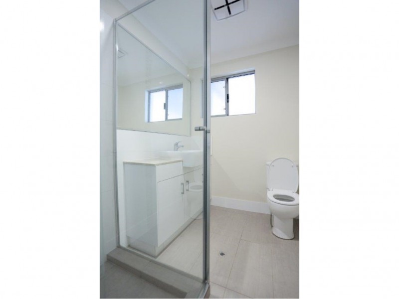 4/285 Knutsford Street, Kewdale WA 6105