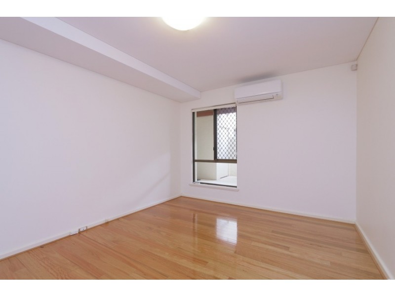 20/15 Swan Street, South Perth WA 6151